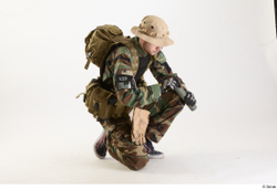  Weston Good Seal Gunner Kneeling 